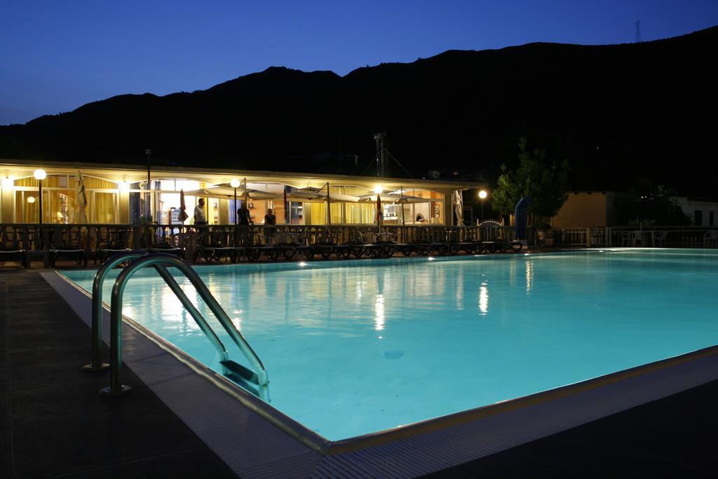 Camping Ali Baba Ceriale Luaran gambar